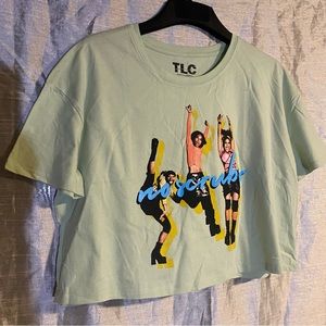 TLC No Scrubs Crop top SZ L NWOT length 19” chest 23”